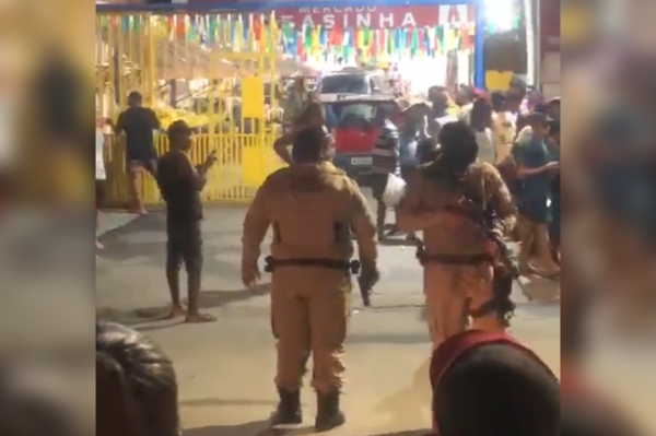 Bandido invade mercado e faz reféns em São Tomé de Paripe, mas é capturado pela PM