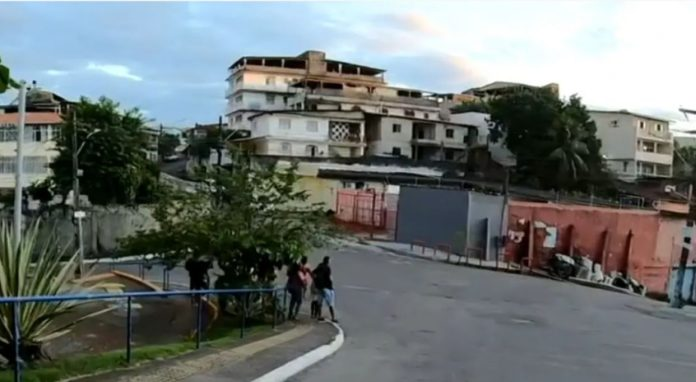 PAU QUEBROU! Ônibus voltam a circular após tiroteio em Santa Mônica