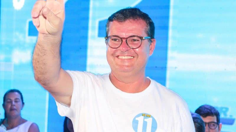 EITA!!! Candidato a prefeito de Esplanada-BA declara R$ 14 milhões em bens