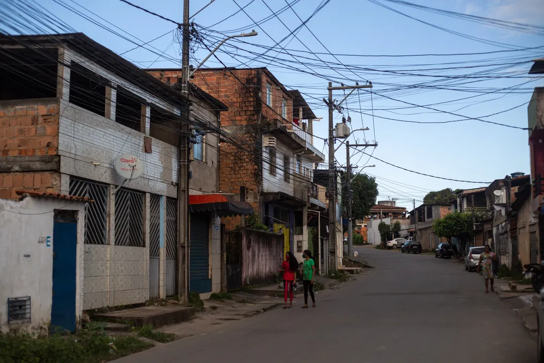 Homem é assassinado a tiros dentro de supermercado em Nova Brasília de Valéria