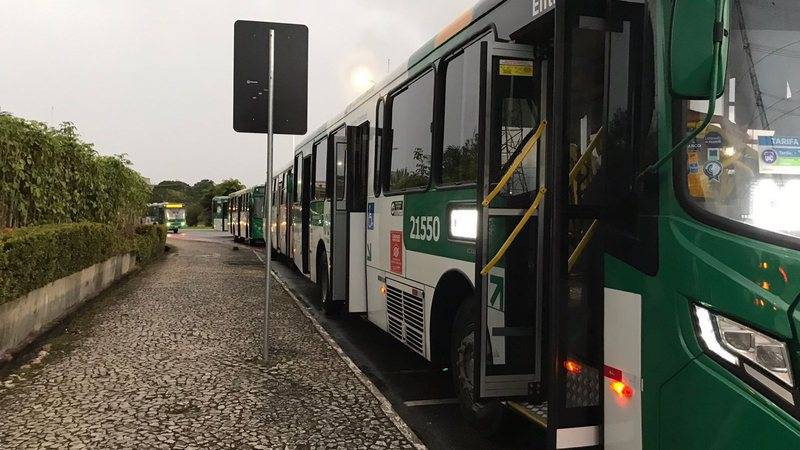 Sem ônibus; segue suspensa a circulação na Lagoa da Paixão