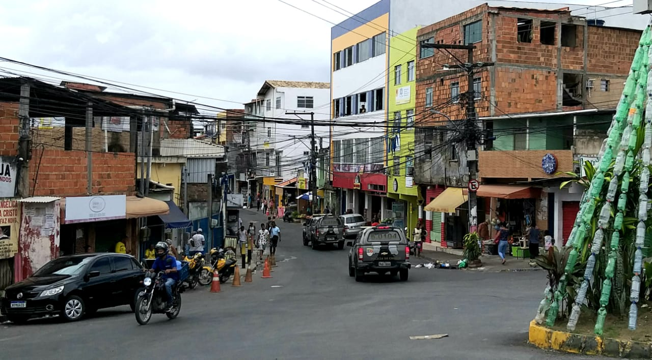 Homem com tornozeleira eletrônica é morto a tiros na Sussuarana Velha