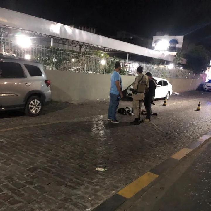 Ataque a pessoas em situação de rua resulta em uma morte na Bahia