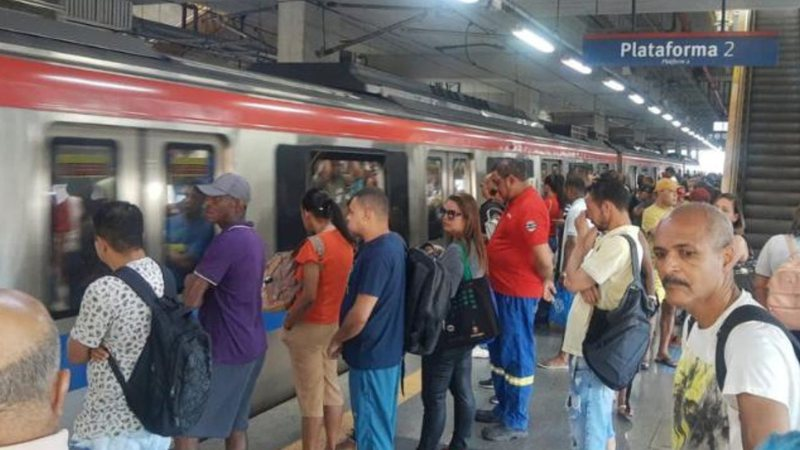 Metrô vai funcionar de graça no domingo das eleições