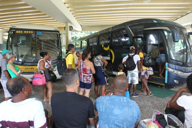 VIXE! Governo aumenta tarifa dos ônibus em Camaçari, Lauro e demais cidades da RMS